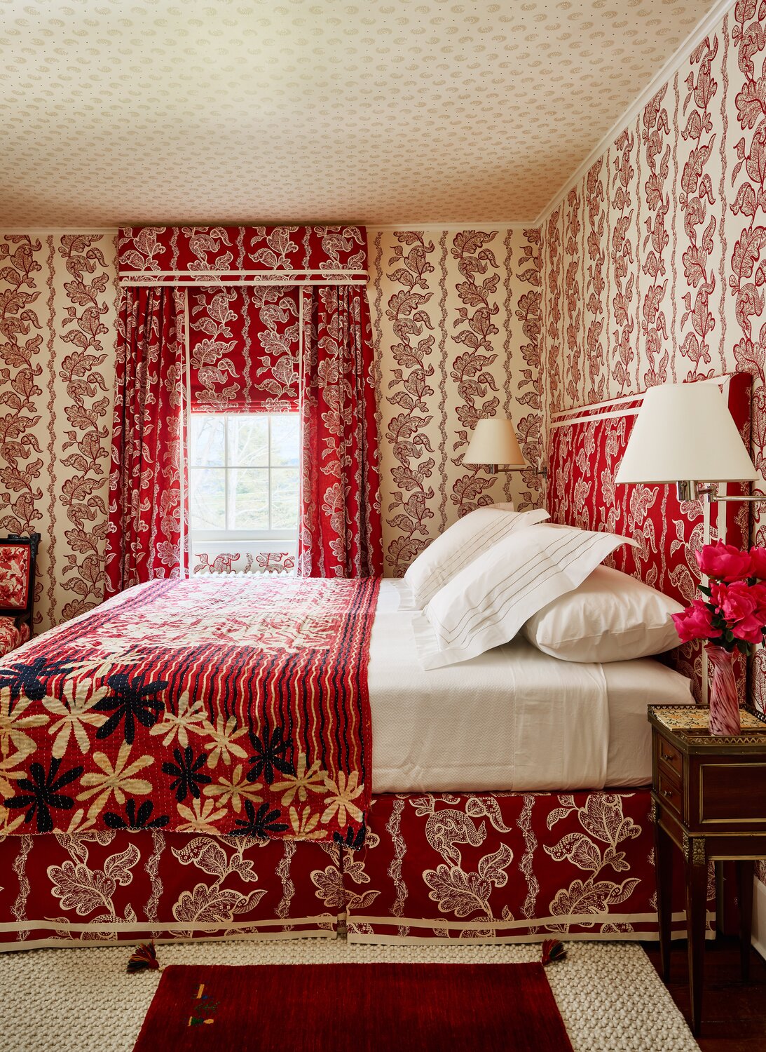 Designing a Multi-Use Guest Room – Sister Parish