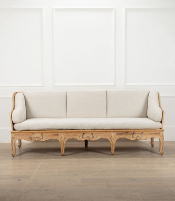 18th Century Swedish Rococo Tragsofa in Original Paint