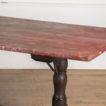 19th Century Italian Pedestal Dining Table