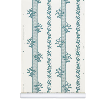 Sister Parish Brio Wallpaper in Green color-name:Green