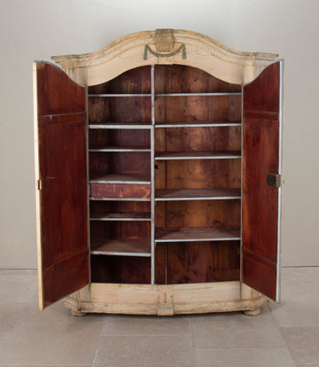 Early 19th Century Alsaitan Painted Pine Bow-Fronted Armoire