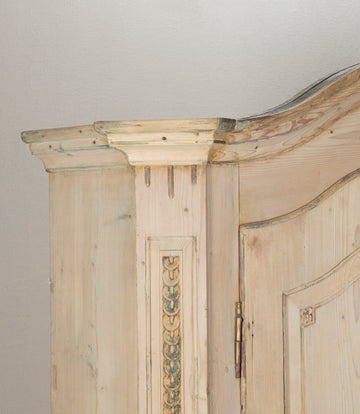 Early 19th Century Alsaitan Painted Pine Bow-Fronted Armoire