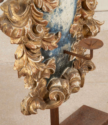 Late 18th Century Italian Carved Giltwood Cartouche